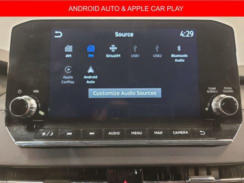 Used 2024 Mitsubishi Outlander SE image 15