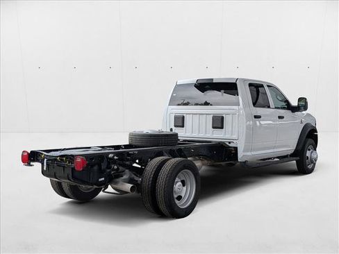 New 2026 RAM 5500 Tradesman w/ Chrome Appearance Group image 2