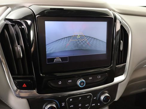 Used 2021 Chevrolet Traverse LT w/ LPO, Cargo Package image 6