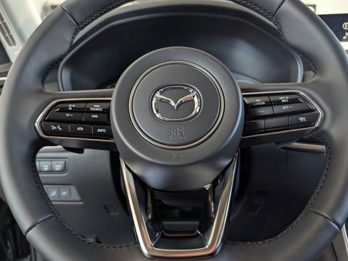 New 2026 MAZDA CX-70 3.3 Turbo w/ Preferred Package AWD/4WD image 19