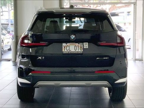 Used 2026 BMW X1 xDrive28i AWD/4WD image 4