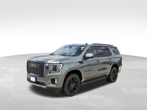 Used 2024 GMC Yukon Denali Ultimate AWD/4WD image 2