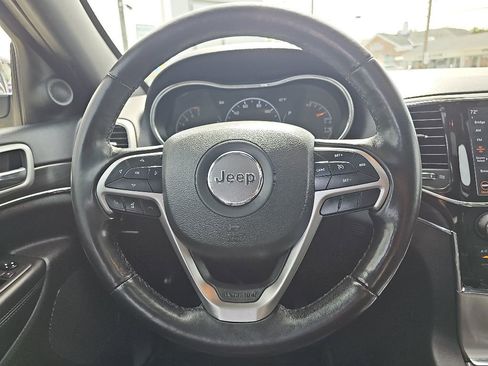 Used 2021 Jeep Grand Cherokee Limited AWD/4WD image 20