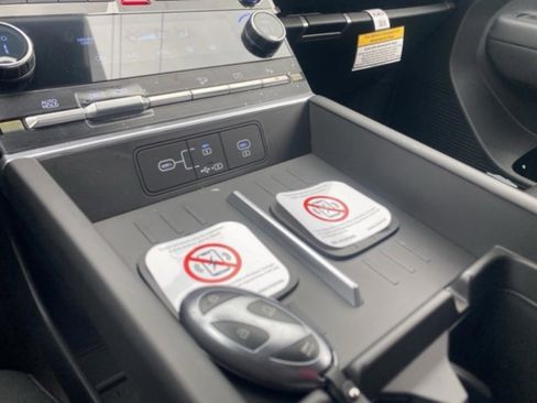New 2026 Hyundai Santa Fe SE FWD image 26