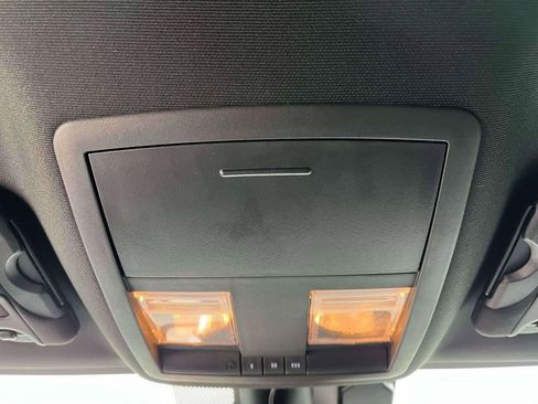 Used 2023 Dodge Challenger R/T w/ Blacktop Package image 18