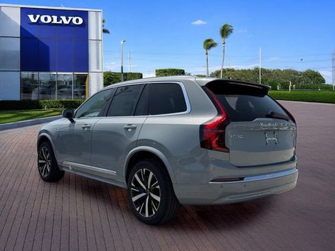 New 2026 Volvo XC90 B5 Core AWD/4WD image 5