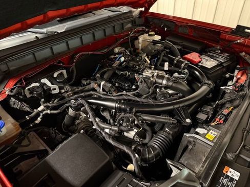 Used 2024 Ford Bronco Wildtrak image 43