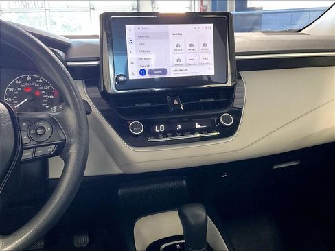 Used 2023 Toyota Corolla LE w/ LE Premium Package FWD image 18