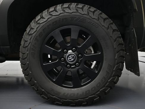Used 2024 Toyota Land Cruiser AWD/4WD image 31