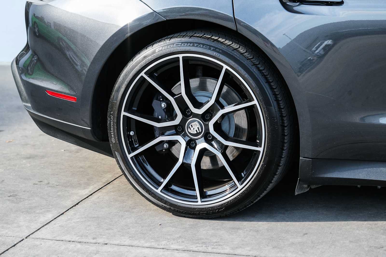 Used 2023 Porsche Taycan RWD image 7