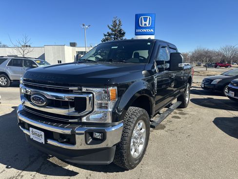 Used 2020 Ford F250 XLT w/ XLT Value Package image 1