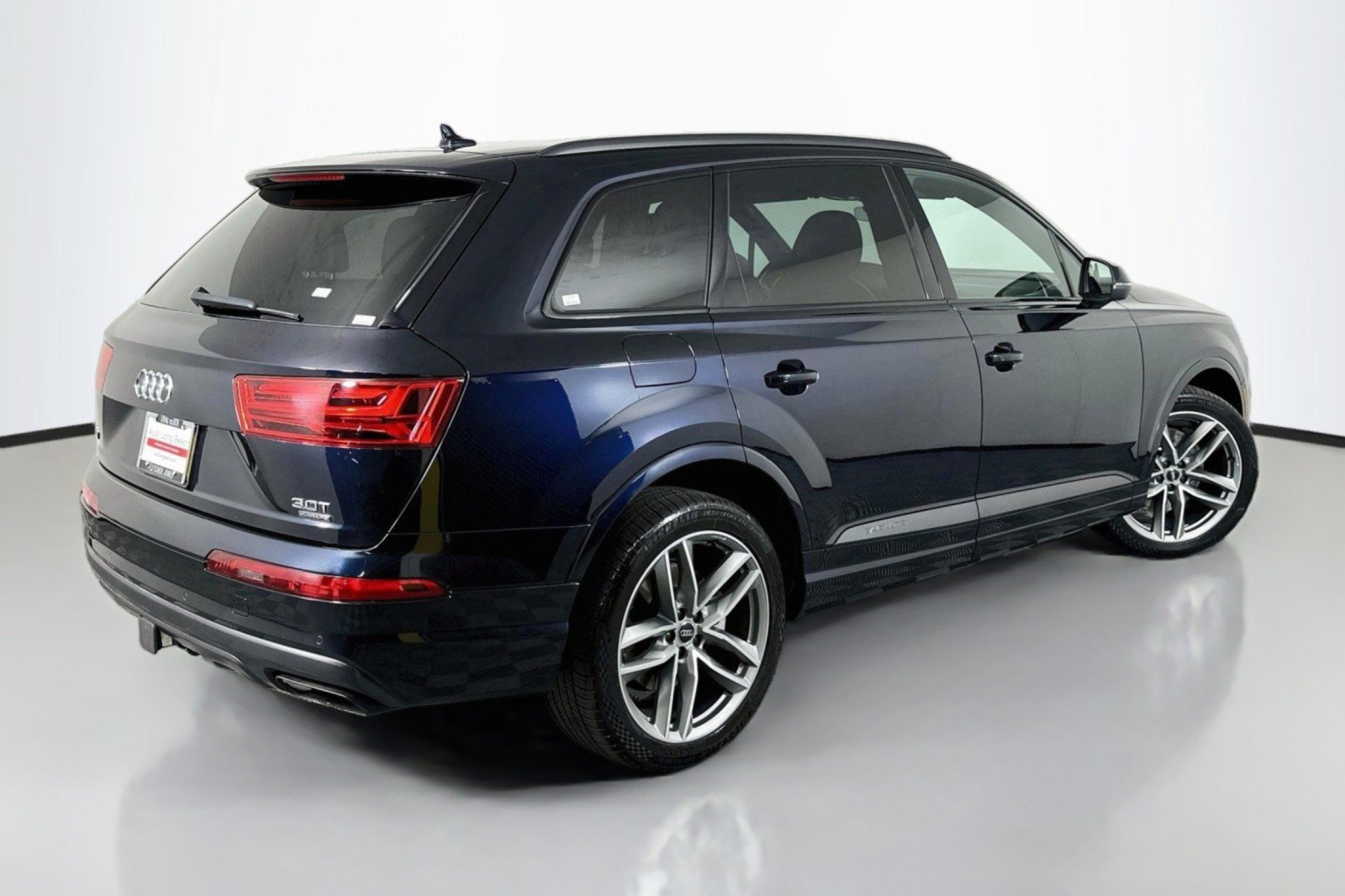 Used 2018 Audi Q7 3.0T Prestige w/ Prestige Package AWD/4WD image 15
