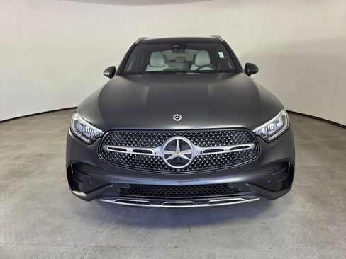 New 2026 Mercedes-Benz GLC 300 image 2
