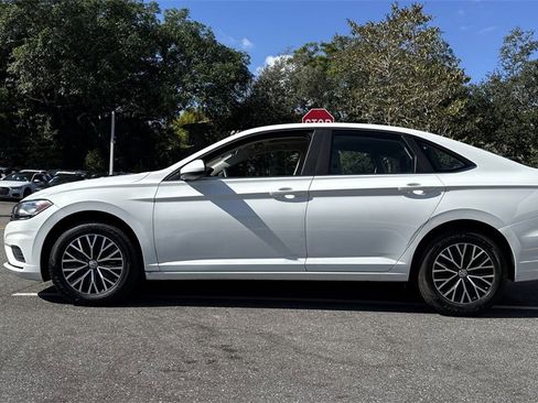 Used 2021 Volkswagen Jetta SE image 28