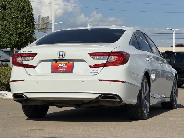 Used 2020 Honda Accord Touring image 6