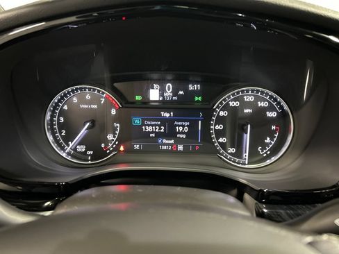 Used 2024 Cadillac XT6 Premium Luxury AWD/4WD image 16