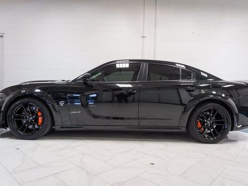Used 2022 Dodge Charger SRT Hellcat w/ Harman/Kardon Audio Group image 32