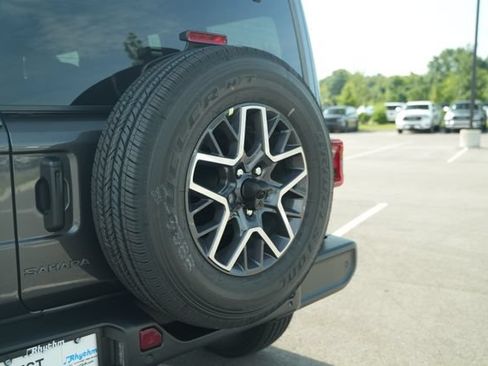 New 2026 Jeep Wrangler Unlimited Sahara AWD/4WD image 45