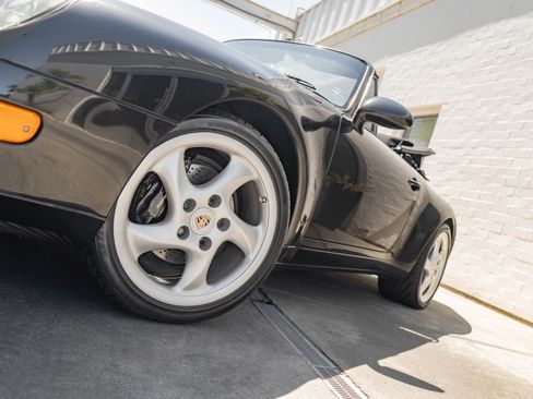 Used 1996 Porsche 911 Cabriolet image 4