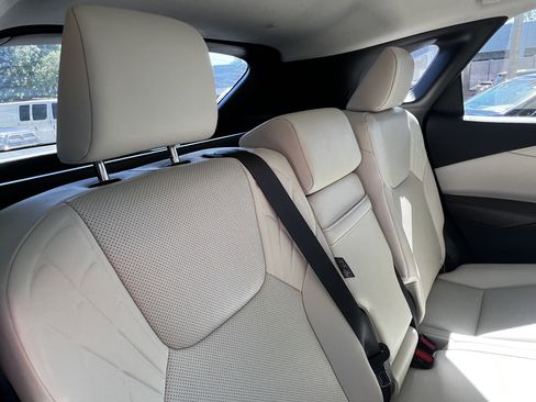 Used 2024 Lexus RX 350 Premium w/ Convenience Package image 41