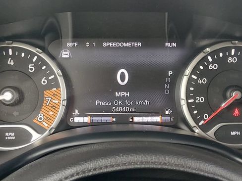 Used 2023 Jeep Renegade Trailhawk AWD/4WD image 25