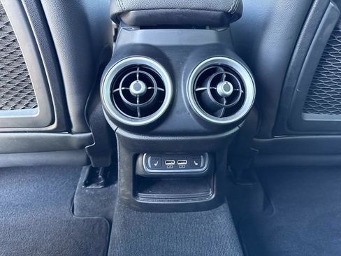 Used 2022 Alfa Romeo Stelvio Sprint AWD/4WD image 31