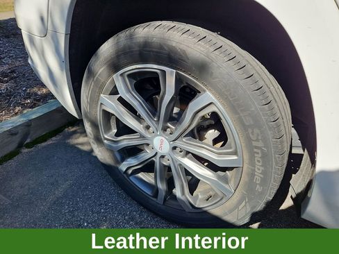 Used 2020 GMC Terrain Denali w/ Denali Premium Package image 7