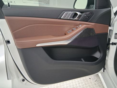 New 2026 BMW X7 xDrive40i image 12