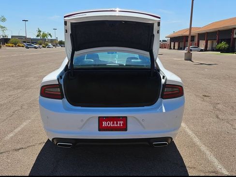 Used 2020 Dodge Charger SXT w/ Leather Interior Group RWD image 13
