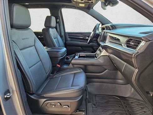 Used 2023 GMC Yukon Denali w/ LPO, Floor Liner Package image 22