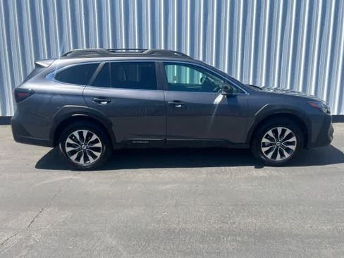 Used 2024 Subaru Outback Limited AWD/4WD image 7