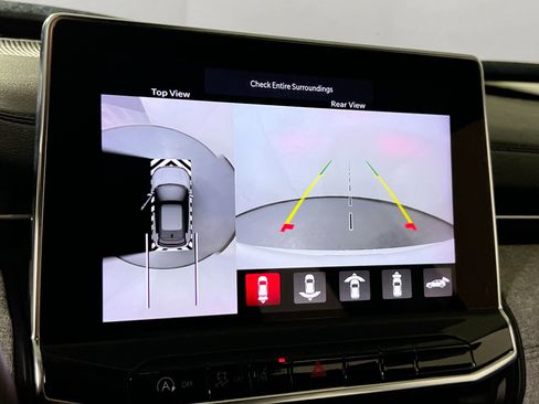 Used 2022 Jeep Compass Latitude image 13