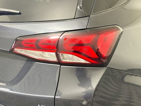 Used 2022 Chevrolet Equinox LT image 34