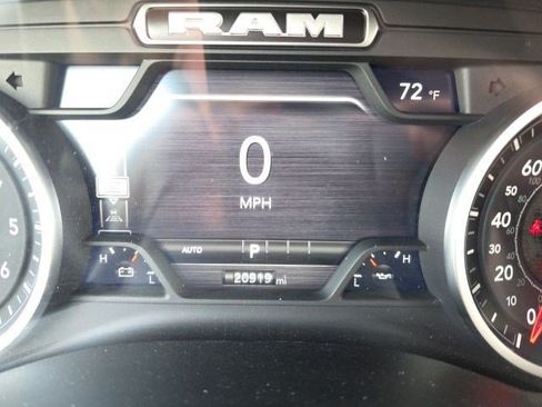 Used 2025 RAM 1500 Laramie w/ Sport Appearance Package AWD/4WD image 18