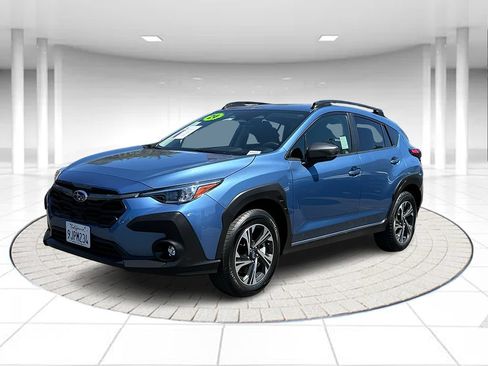 Used 2024 Subaru Crosstrek 2.0i Premium w/ Crosstrek Mirror Package AWD/4WD image 1