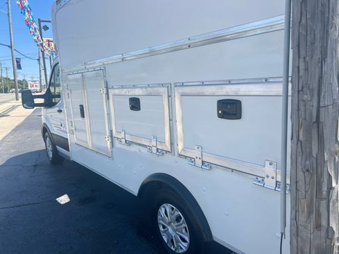 Used 2020 Ford Transit 350 w/ Exterior Upgrade Package image 8
