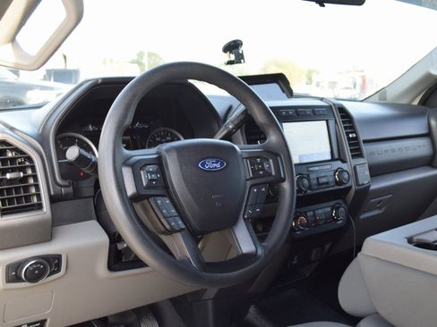 Used 2020 Ford F250 XL w/ STX Appearance Package image 18