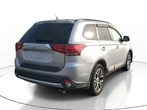 Used 2016 Mitsubishi Outlander SEL AWD/4WD image 7