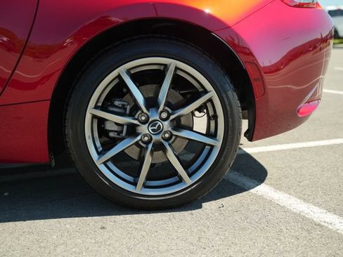 Used 2023 MAZDA MX-5 Miata Grand Touring RWD image 34