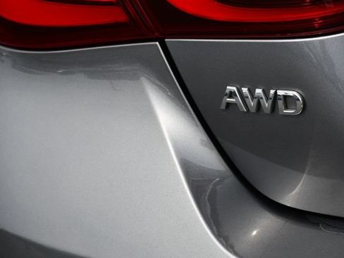 Used 2015 INFINITI Q70 3.7 w/ Deluxe Touring Package AWD/4WD image 27