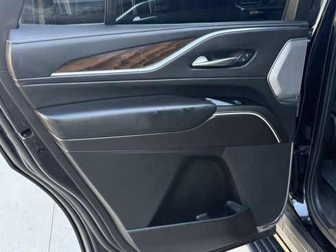 Used 2021 Cadillac Escalade Sport Platinum AWD/4WD image 20