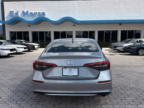 Used 2024 Honda Civic Sport image 10