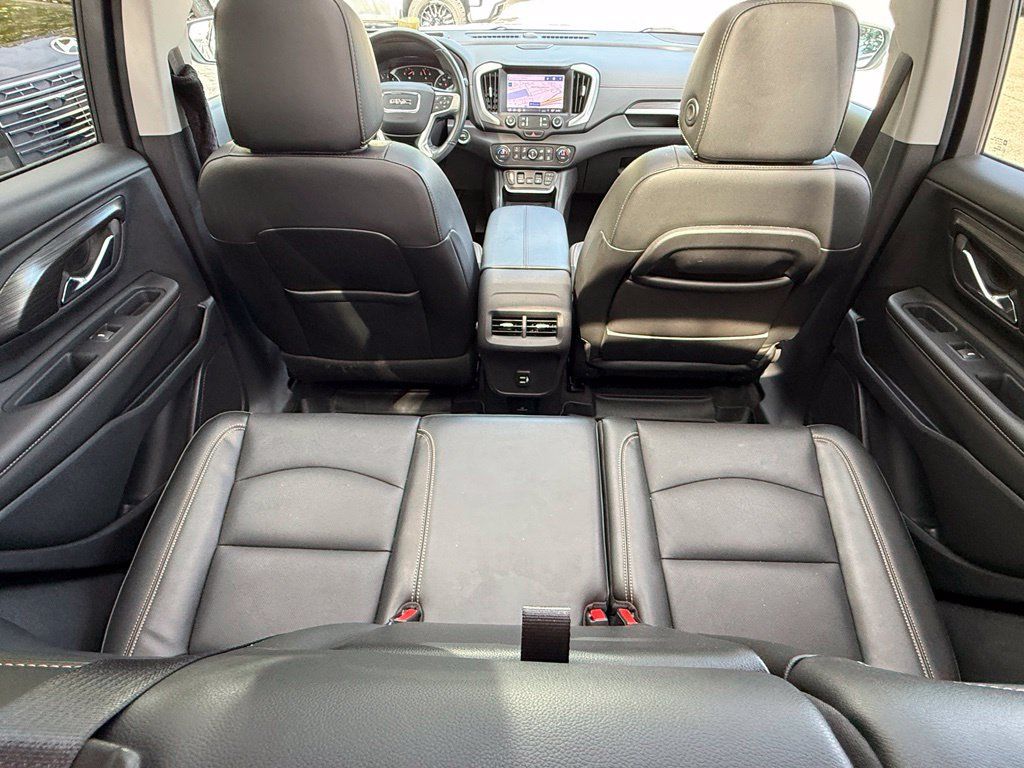 Used 2020 GMC Terrain SLT w/ Preferred Package AWD/4WD image 37