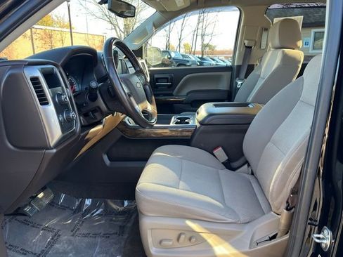 Used 2018 Chevrolet Silverado 1500 LT w/ All Star Edition image 13