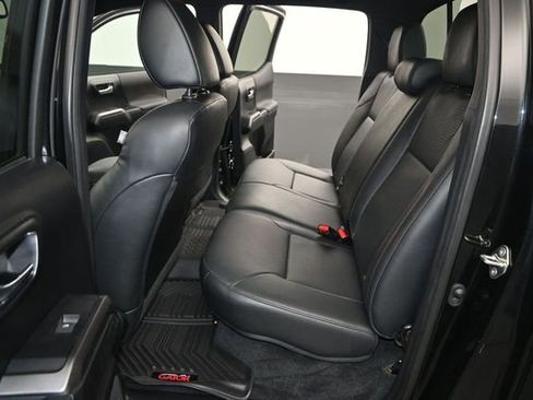 Used 2018 Toyota Tacoma TRD Pro AWD/4WD image 14