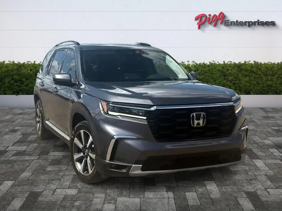 Used 2025 Honda Pilot Elite image 7