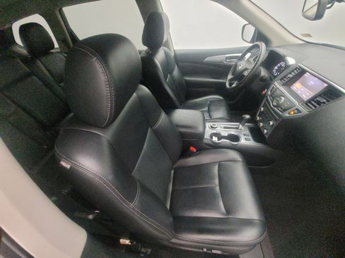Used 2017 Nissan Pathfinder SL AWD/4WD image 21