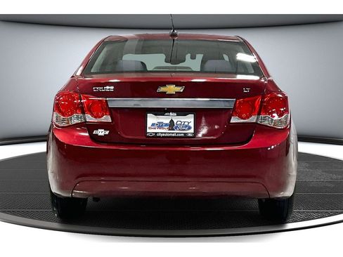 Used 2015 Chevrolet Cruze LT w/ Enhanced Safety Package image 5