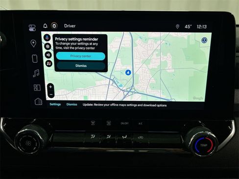 Used 2024 Chevrolet Colorado Trail Boss w/ Technology Package image 16