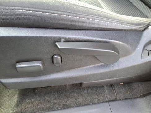 Used 2018 Chevrolet Colorado LT w/ LT Convenience Package image 20